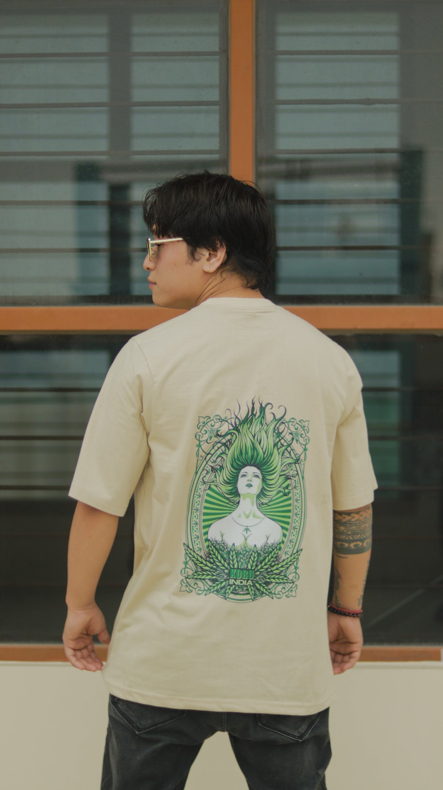 ESCAPE OVERSIZED STREETWEAR T-SHIRT BY KORU INDIA